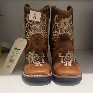 Kids toddler Girl Brown Embroidered Cowboy Boots BOOTBARN NEVER WORN
